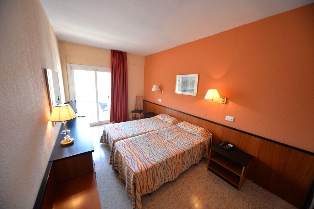 Bluesea Copacabana Lloret de Mar Esterno foto