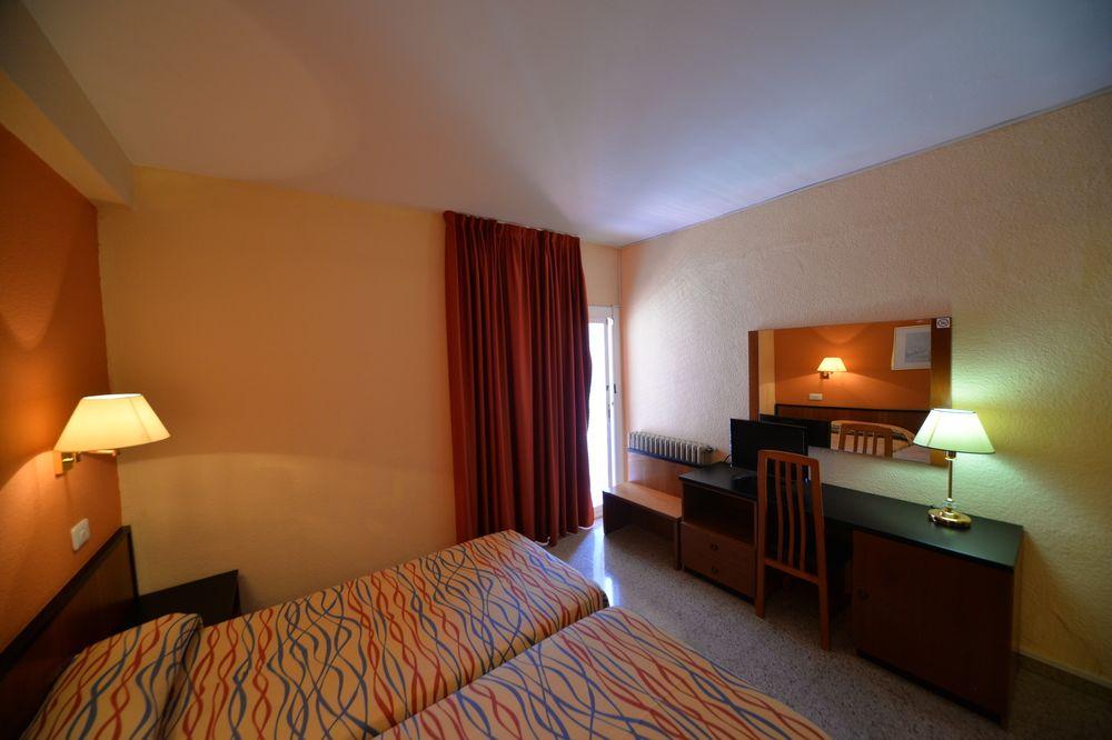 Bluesea Copacabana Lloret de Mar Esterno foto