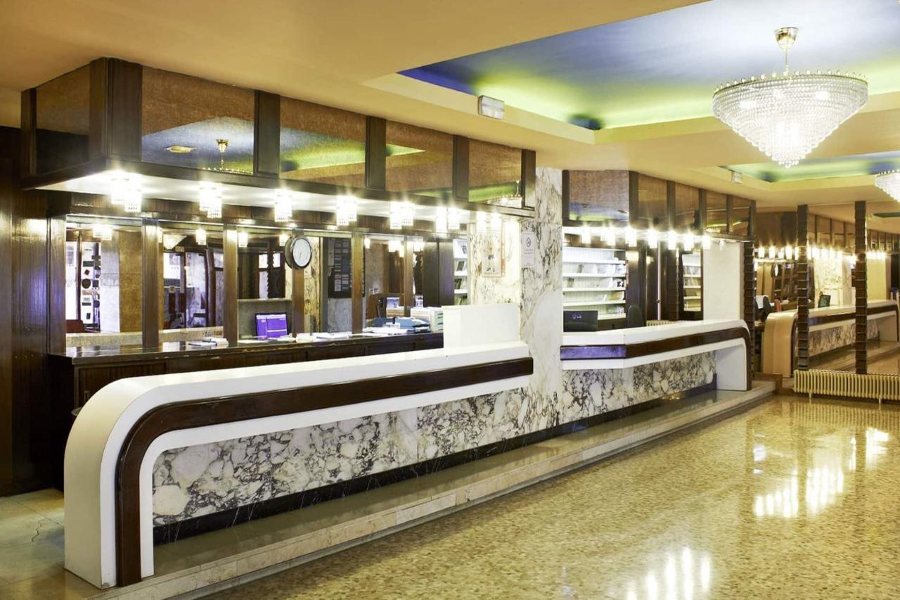 Bluesea Copacabana Lloret de Mar Esterno foto